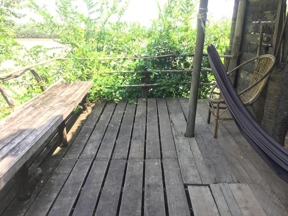 贡布 萨蒙村旅馆酒店 外观 照片